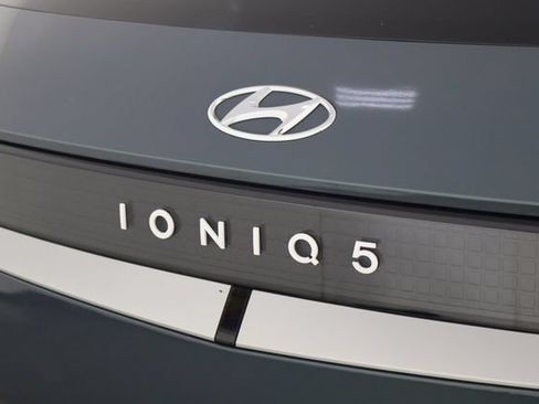 Used 2024 Hyundai Ioniq 5 SEL RWD image 43