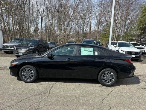 New 2026 Hyundai Elantra Blue FWD image 6