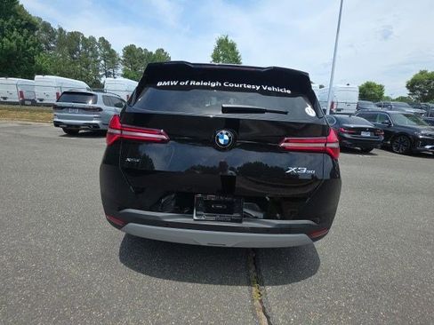 Used 2025 BMW X3 xDrive30i w/ Premium Package AWD/4WD image 11