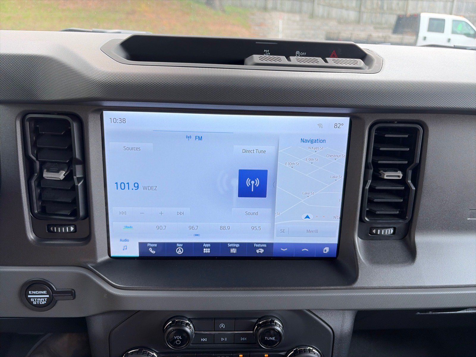 Used 2024 Ford Bronco Big Bend AWD/4WD image 23