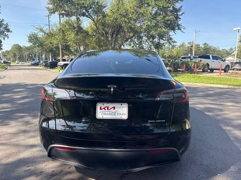 Used 2021 Tesla Model Y Long Range AWD/4WD image 4