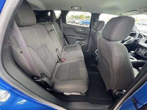 Used 2019 Chevrolet Blazer LT image 42