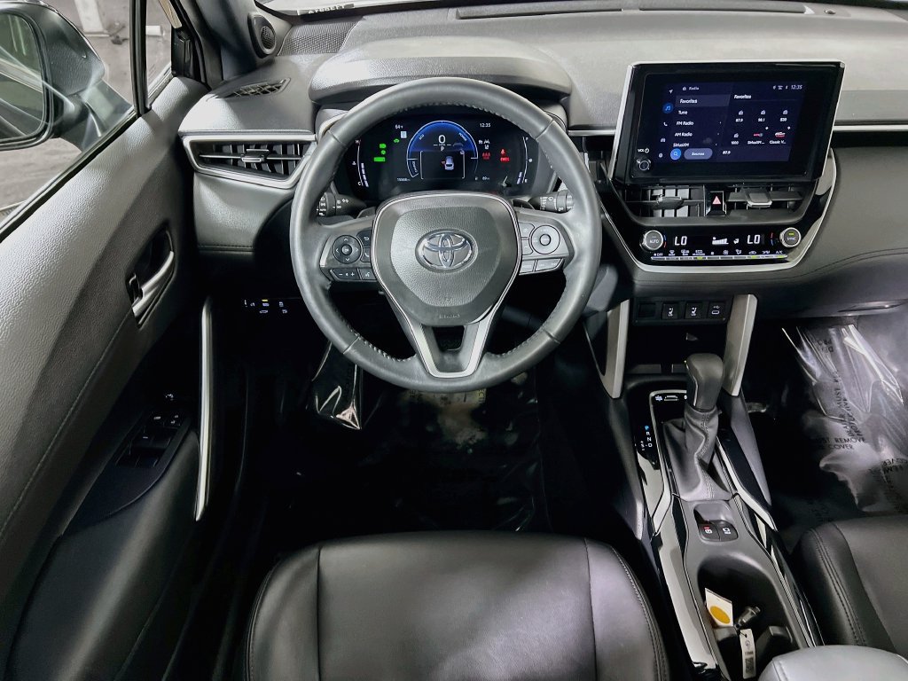 Certified 2024 Toyota Corolla Cross AWD Hybrid w/ Convenience Package image 19