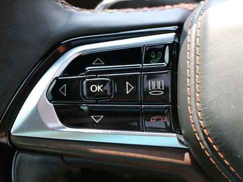 Used 2022 Jeep Grand Cherokee Summit AWD/4WD image 21