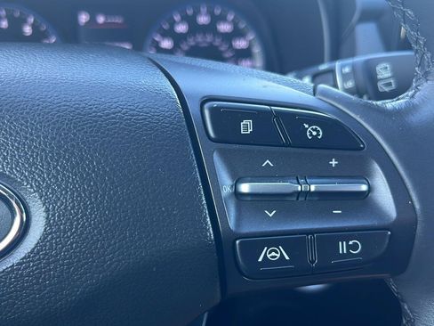 Certified 2023 Hyundai Kona SEL w/ Convenience Package AWD/4WD image 23