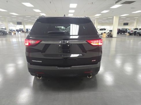 Used 2020 Chevrolet Traverse RS w/ LPO, Floor Liner Package image 4