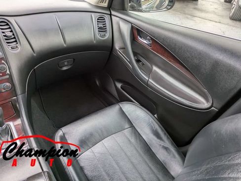 Used 2017 INFINITI QX50 AWD w/ Deluxe Touring Package image 20