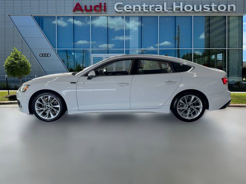Used 2023 Audi A5 2.0T Premium image 2