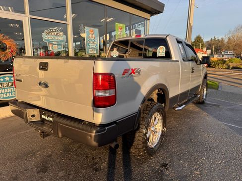Used 2004 Ford F150 XLT image 5