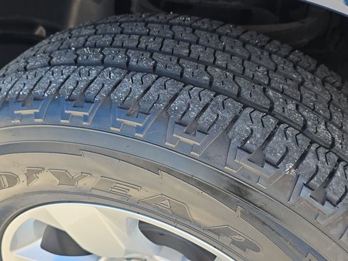 Used 2022 RAM 1500 Big Horn AWD/4WD image 13