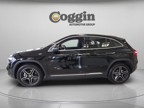 Used 2026 Mercedes-Benz GLA 250 GLA 250 image 2
