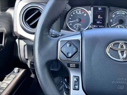 Used 2023 Toyota Tacoma SR5 AWD/4WD image 44