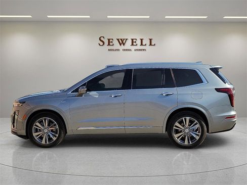 New 2025 Cadillac XT6 Premium Luxury w/ Technology Package image 2