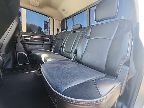 Used 2024 RAM 2500 Laramie image 10