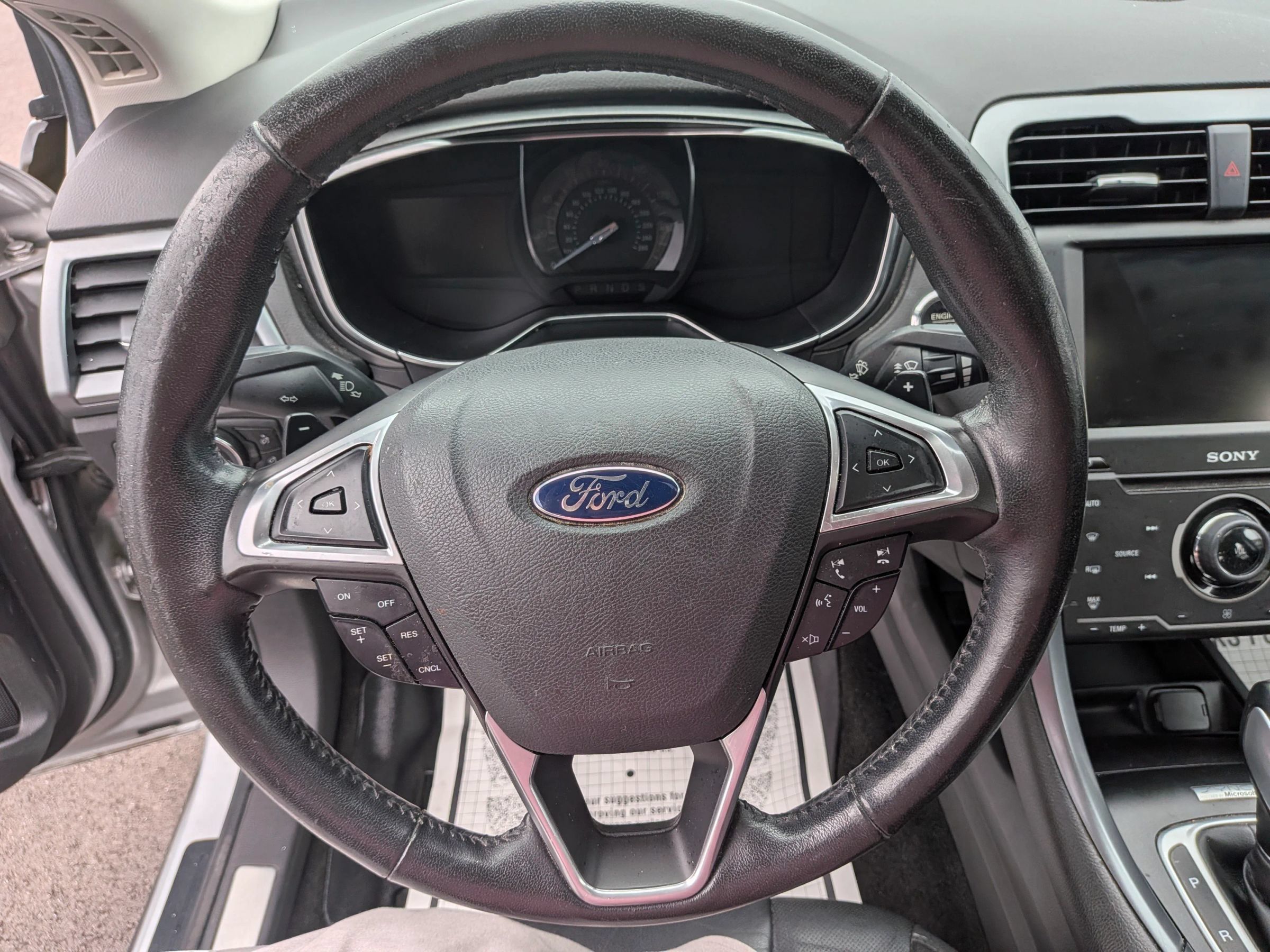 Used 2015 Ford Fusion Titanium FWD image 25