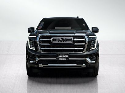New 2026 GMC Yukon XL Elevation w/ LPO, Elevation Black Package
