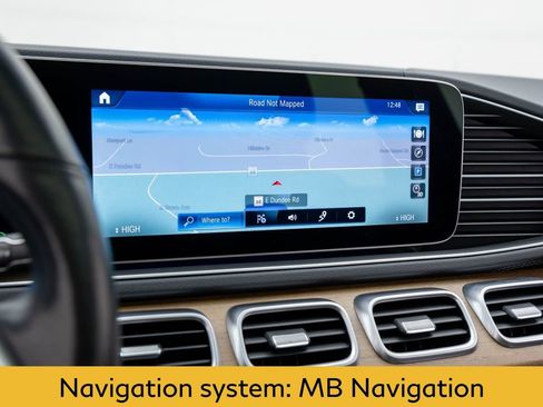 Used 2021 Mercedes-Benz GLS 450 4MATIC image 25