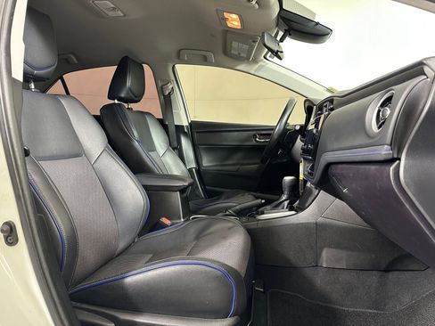 Used 2019 Toyota Corolla SE image 28