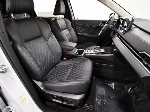 Used 2024 Mitsubishi Outlander SEL image 18