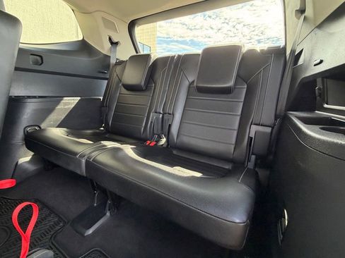 Used 2022 Volkswagen Atlas SEL Premium AWD/4WD image 22