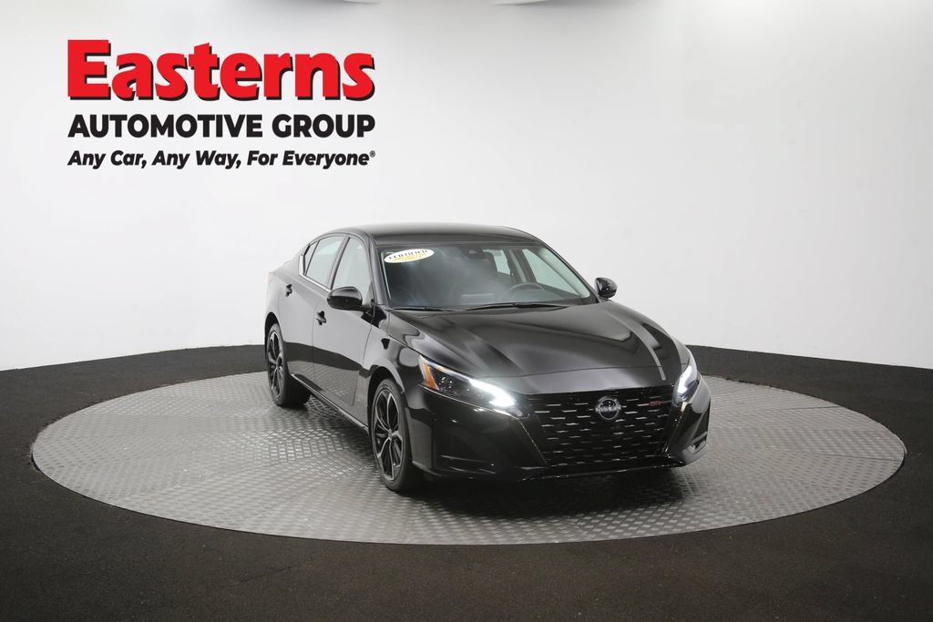 Used 2023 Nissan Altima 2.5 SR AWD/4WD image 56