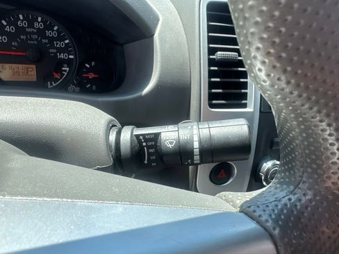 Used 2018 Nissan Frontier SV RWD image 23