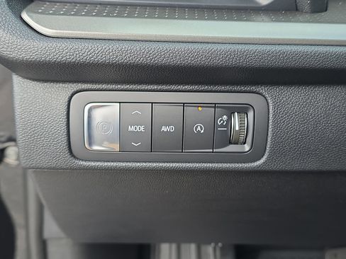 New 2026 Chevrolet Traverse LT w/ Sun and Wheel Package image 27