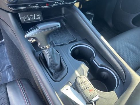 Used 2025 Dodge Durango R/T image 33