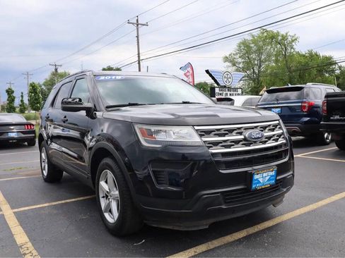 Used 2019 Ford Explorer 4WD image 3