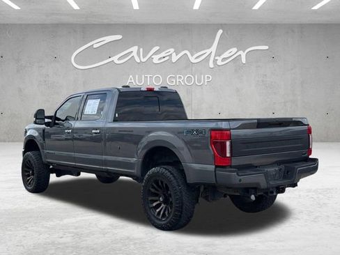 Used 2022 Ford F350 Platinum w/ FX4 Off-Road Package AWD/4WD image 17