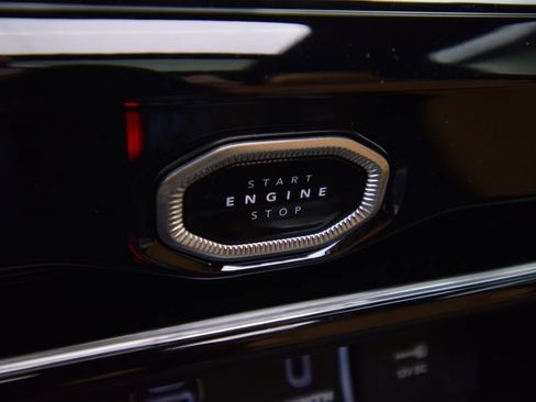 New 2026 Jeep Grand Cherokee Summit AWD/4WD image 26