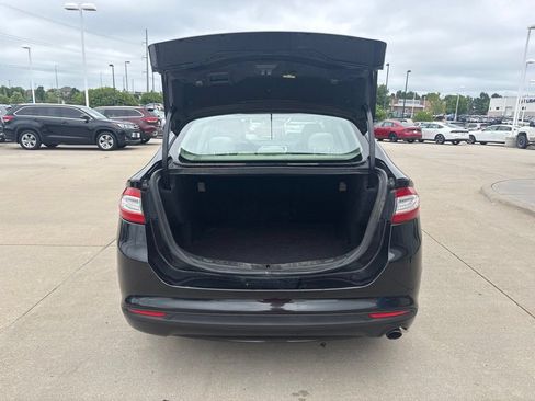Used 2014 Ford Fusion SE FWD image 34