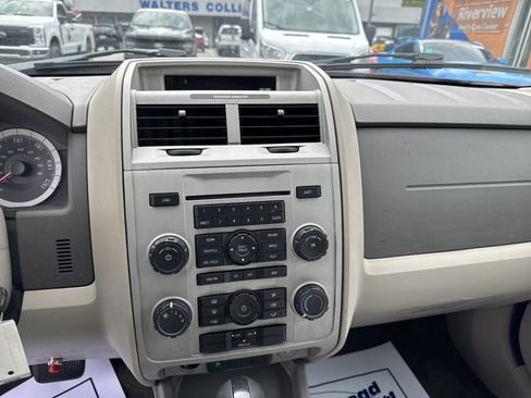 Used 2008 Ford Escape XLT AWD/4WD image 16