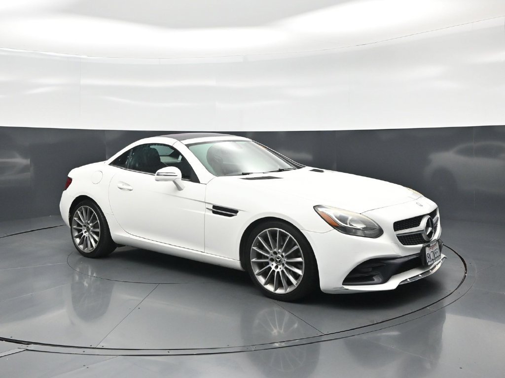 Used 2017 Mercedes-Benz SLC 300 image 52