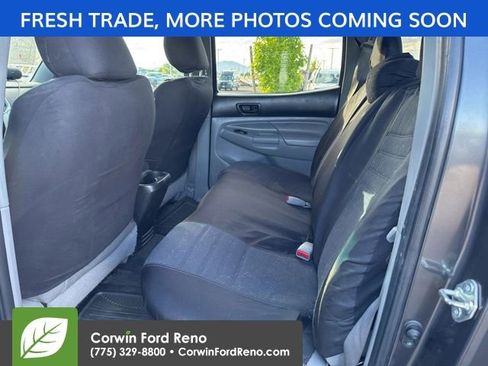 Used 2015 Toyota Tacoma 4x4 Double Cab w/ TRD Off-Road Package image 11