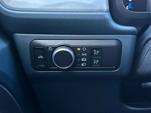 New 2026 Ford Maverick XL image 24