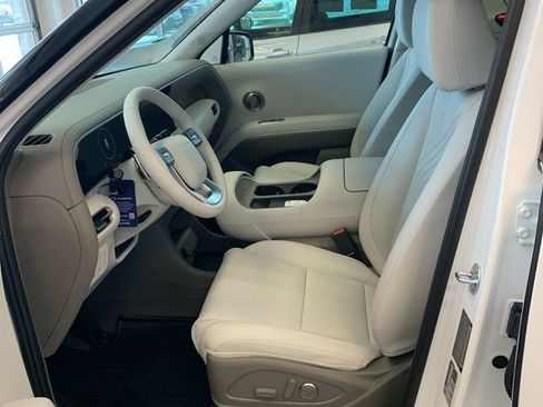 New 2026 Hyundai Palisade SEL image 3