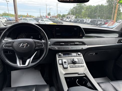 Used 2022 Hyundai Palisade Limited AWD/4WD image 13