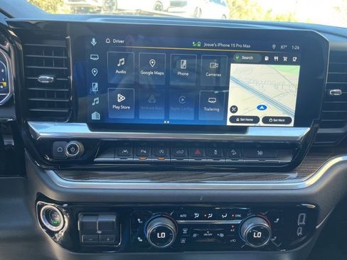 Used 2022 Chevrolet Silverado 1500 LT Trail Boss w/ Convenience Package II image 11