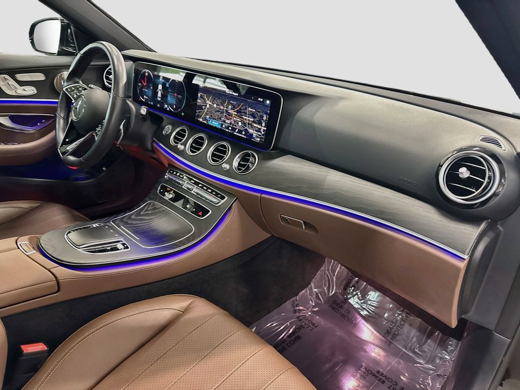Used 2022 Mercedes-Benz E 350 4MATIC Sedan image 35
