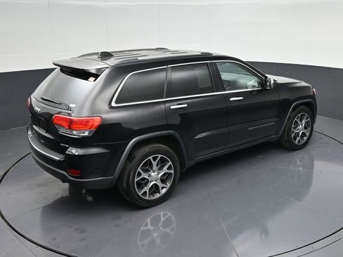 Used 2019 Jeep Grand Cherokee Limited image 23