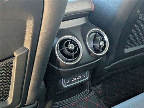 Used 2025 Alfa Romeo Stelvio Tributo Italiano w/ Driving Assist Package image 20