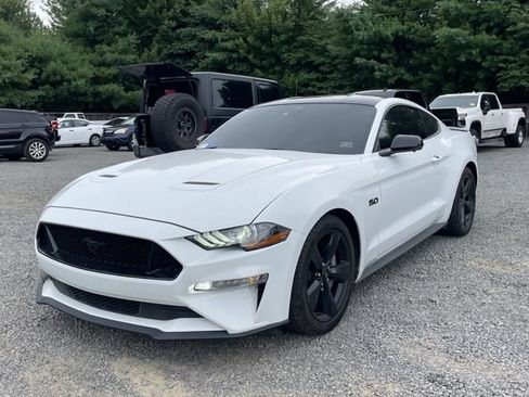 Used 2022 Ford Mustang GT Premium w/ Equipment Group 401A RWD image 1