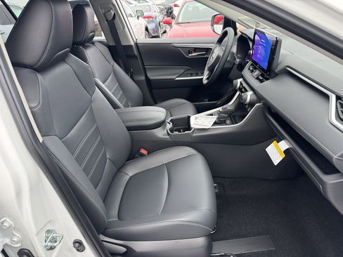 New 2025 Toyota RAV4 XLE Premium image 8
