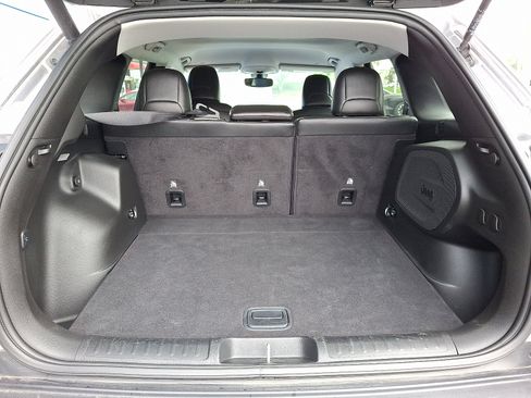 Used 2020 Jeep Cherokee Limited image 28