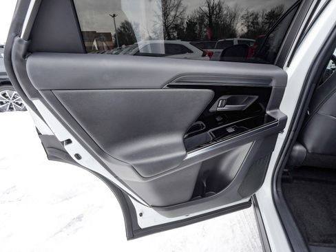 Used 2023 Toyota bZ4X Limited image 12