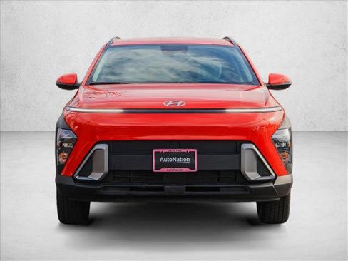 Certified 2025 Hyundai Kona SEL image 2