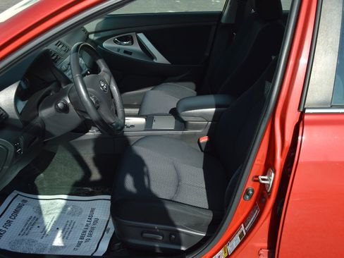 Used 2009 Toyota Camry XLE image 13