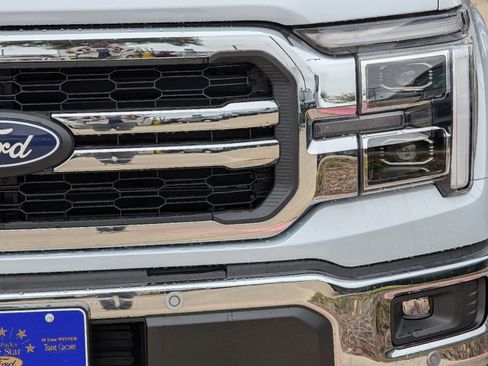 New 2025 Ford F150 Lariat w/ Equipment Group 502A High image 9