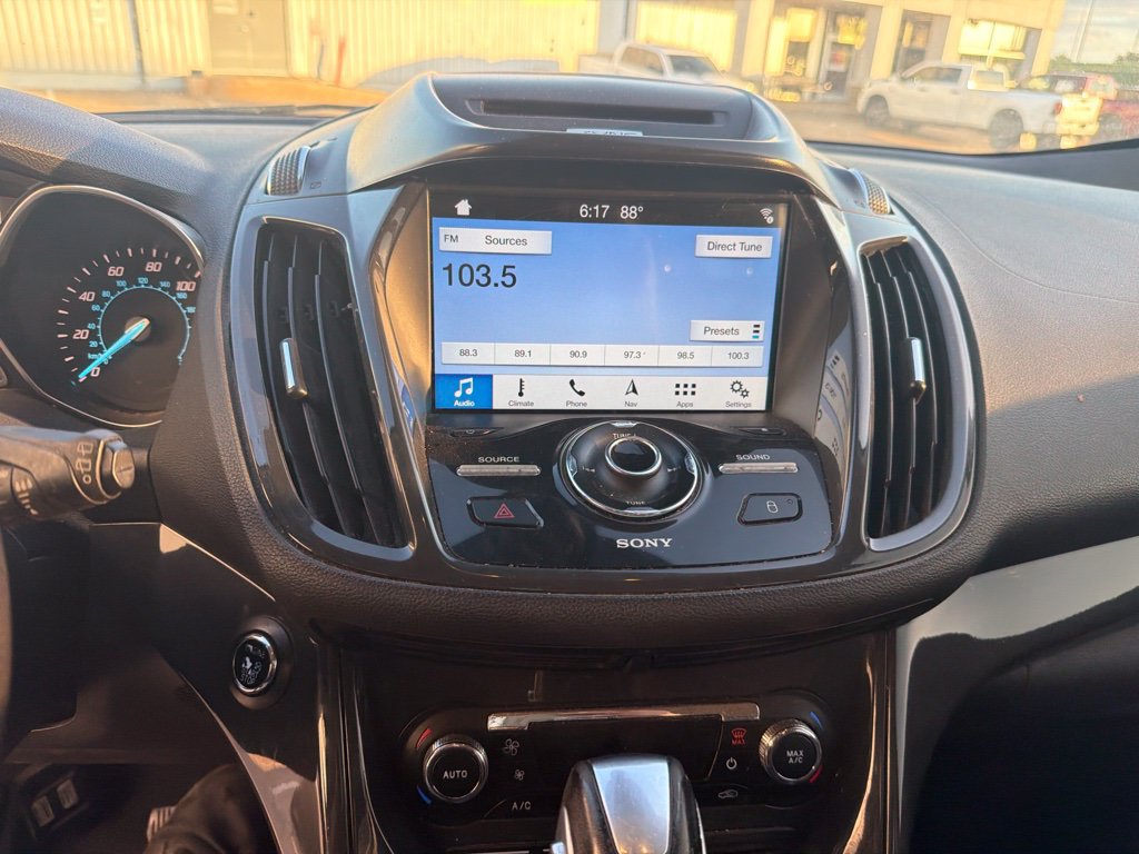 Used 2016 Ford Escape Titanium AWD/4WD image 12